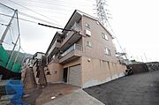 石切駅より徒歩22分 築22年2ヶ月 2階建の賃貸物件