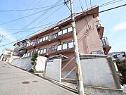 石切駅より徒歩7分 1階 築21年8ヶ月の賃貸物件