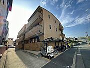 河内花園駅より徒歩11分 3階 築15年8ヶ月の賃貸物件