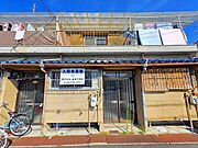 鴻池新田駅より徒歩17分 築52年1ヶ月 2階建の賃貸物件