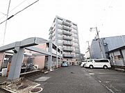 吉田駅より徒歩9分 6階 築31年9ヶ月の賃貸物件