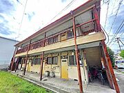 瓢箪山駅より徒歩10分 1階 築57年の賃貸物件