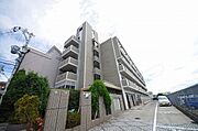 瓢箪山駅より徒歩24分 1階 築27年7ヶ月の賃貸物件