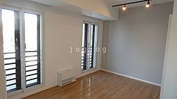 ファーストアヴェニュー円山公園 303 3階ワンルームのリビング/ダイニング