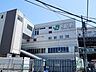 周辺：東急東横線・JR横浜線「菊名駅」まで900m 横浜・渋谷方面へつながる東急東横線と、新横浜方面へ便利なJR横浜線が乗り入れる、交通利便性の高い駅です。