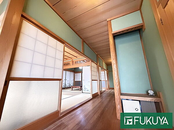 室内