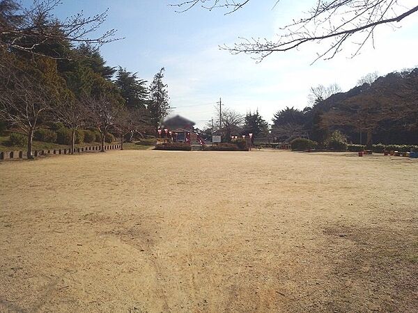 築山公園
