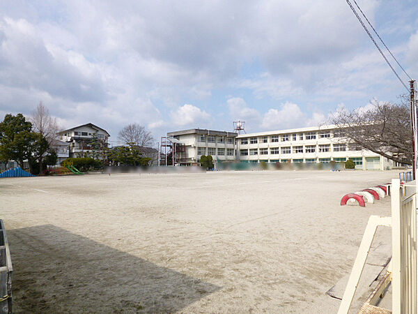香芝市立五位堂小学校