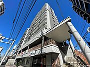 エステートモア平尾センティモ 13階 築25年8ヶ月の賃貸物件