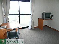 レオパレスＪＯＹ 305 3階1Kのリビング/ダイニング