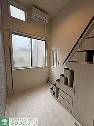 レジデンス・イン初台 107 1階ワンルームのリビング/ダイニング