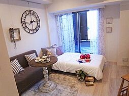 ザ・パークハビオ三軒茶屋テラス 102 1階ワンルームのリビング/ダイニング