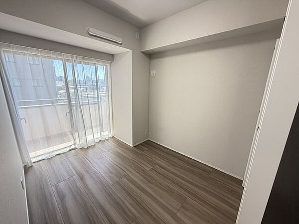 洋室を拡大表示
