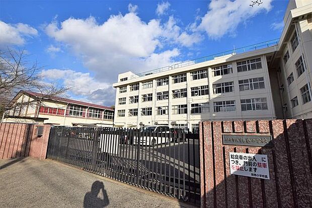 仙台市立鶴巻小学校 徒歩28分。 2220m