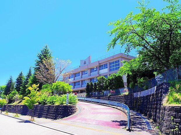 仙台市立将監小学校 徒歩6分。 410m