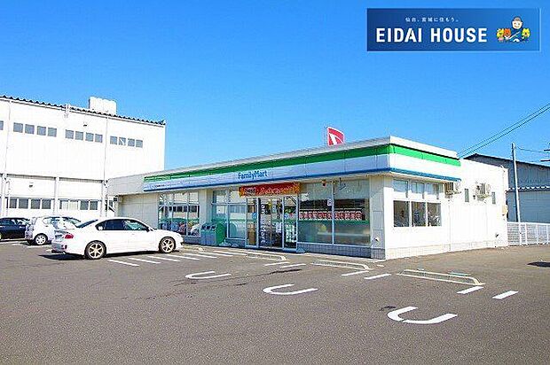 ファミリーマート岩沼相の原三丁目店 徒歩9分。 680m