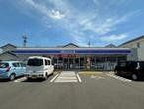ローソン多賀城桜木一丁目店 徒歩4分。 300m