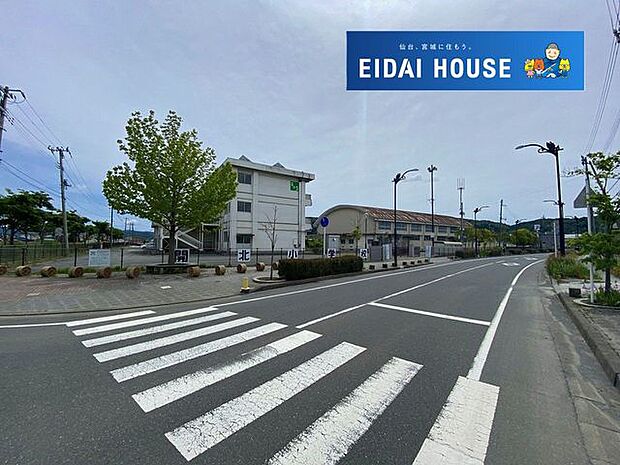石巻市立開北小学校 徒歩12分。 940m