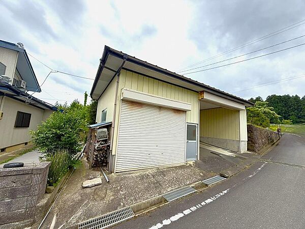 commercial 宮城県栗原市金成中町西裏
地図を見る