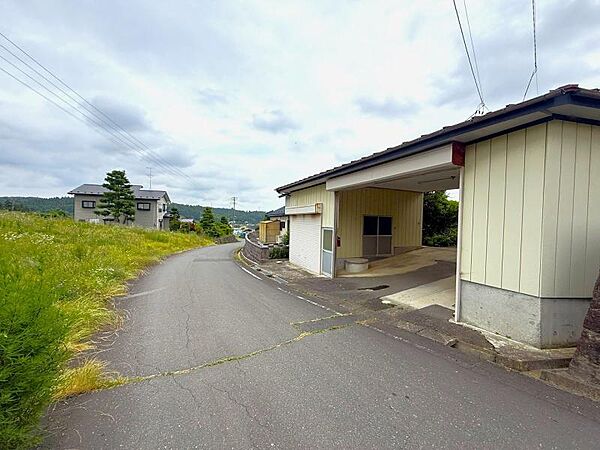 commercial 宮城県栗原市金成中町西裏
地図を見る
