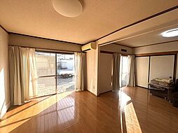 角田市角田字栄町 7LDKのリビング/ダイニング