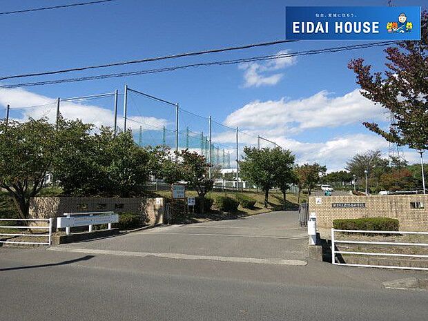 岩沼市立岩沼西中学校 徒歩32分。 2490m