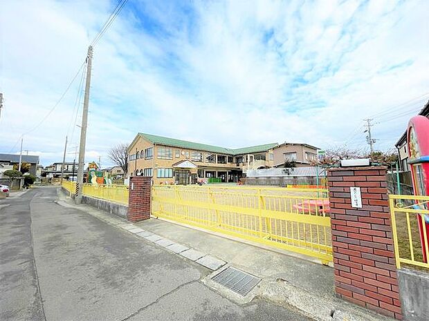 幼稚園型認定こども園若竹幼稚園 徒歩139分。 11050m