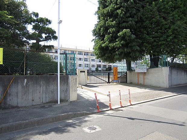 仙台市立連坊小路小学校 徒歩15分。 1190m