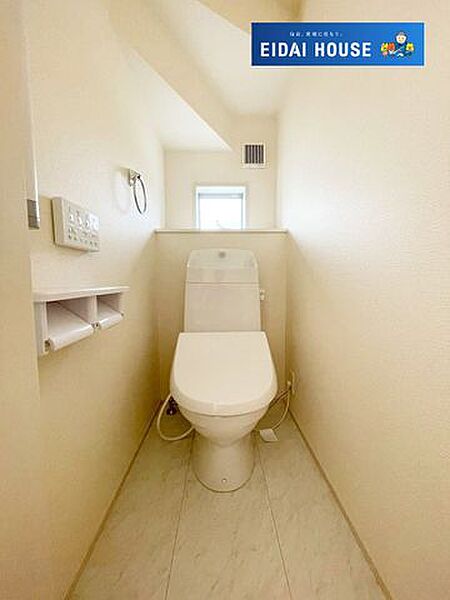 トイレを拡大表示
