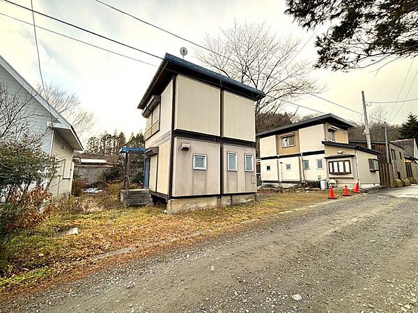 detached 宮城県刈田郡蔵王町遠刈田温泉字新地東裏山
地図を見る