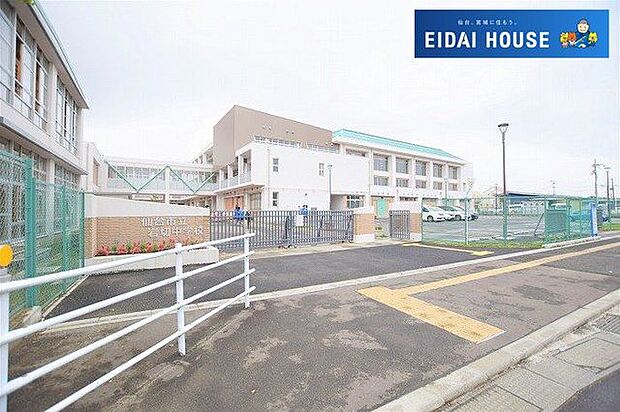 仙台市立岩切中学校 徒歩12分。 900m