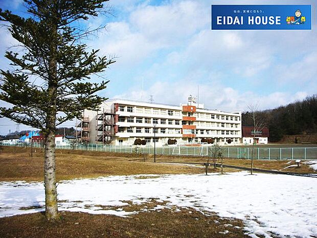 富谷市立富谷第二中学校 徒歩33分。 2610m