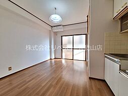 竹内マンション 102 1階ワンルームのリビング/ダイニング