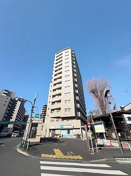 2004年(平成16年)1月築浅マンション外観