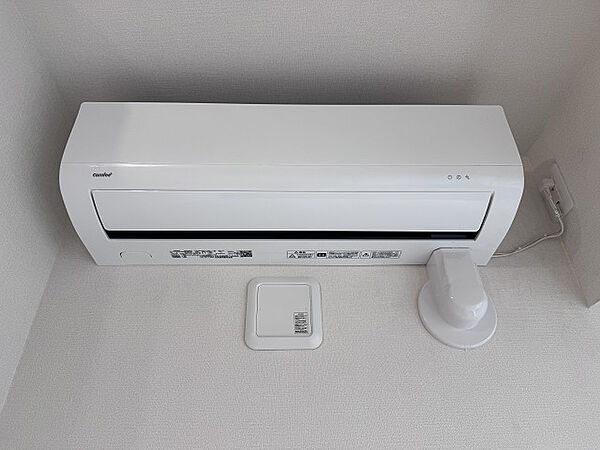 約8.8帖洋室にエアコン新設