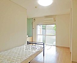 パンプキンハウス 202 2階ワンルームのリビング/ダイニング