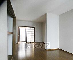 西院西田町連棟貸家 85西側 2LDKのリビング/ダイニング