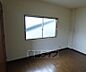 寝室：落ち着いた雰囲気のお部屋です