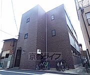 京都駅より徒歩7分 3階 築27年の賃貸物件