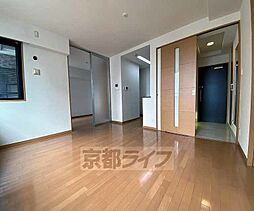 京都市営烏丸線 五条駅 徒歩1分の賃貸マンション 9階1LDKのリビング/ダイニング