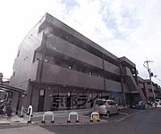 太秦駅より徒歩1分 1階 築18年8ヶ月の賃貸物件