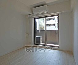 クリスタルグランツ京都西大路 713 7階1Kのリビング/ダイニング