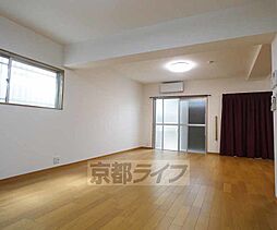 メゾン大橋 102 1階ワンルームのリビング/ダイニング