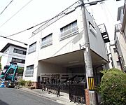 出町柳駅より徒歩19分 2階 築50年の賃貸物件