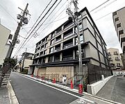 烏丸駅より徒歩9分 2階 築2年5ヶ月の賃貸物件