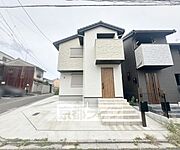 藤森駅より徒歩8分 築1年6ヶ月の賃貸物件