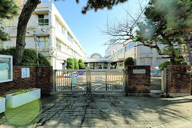 小学校 600m 松丘小学校