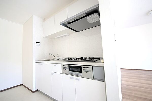 キッチンを拡大表示