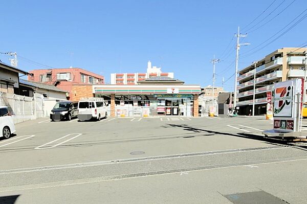 コンビニ 300m セブンイレブン川崎柿生駅南口店