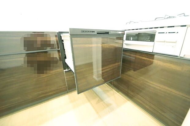 食器洗い乾燥機付きで、洗い物の時間をご家族のお時間に。